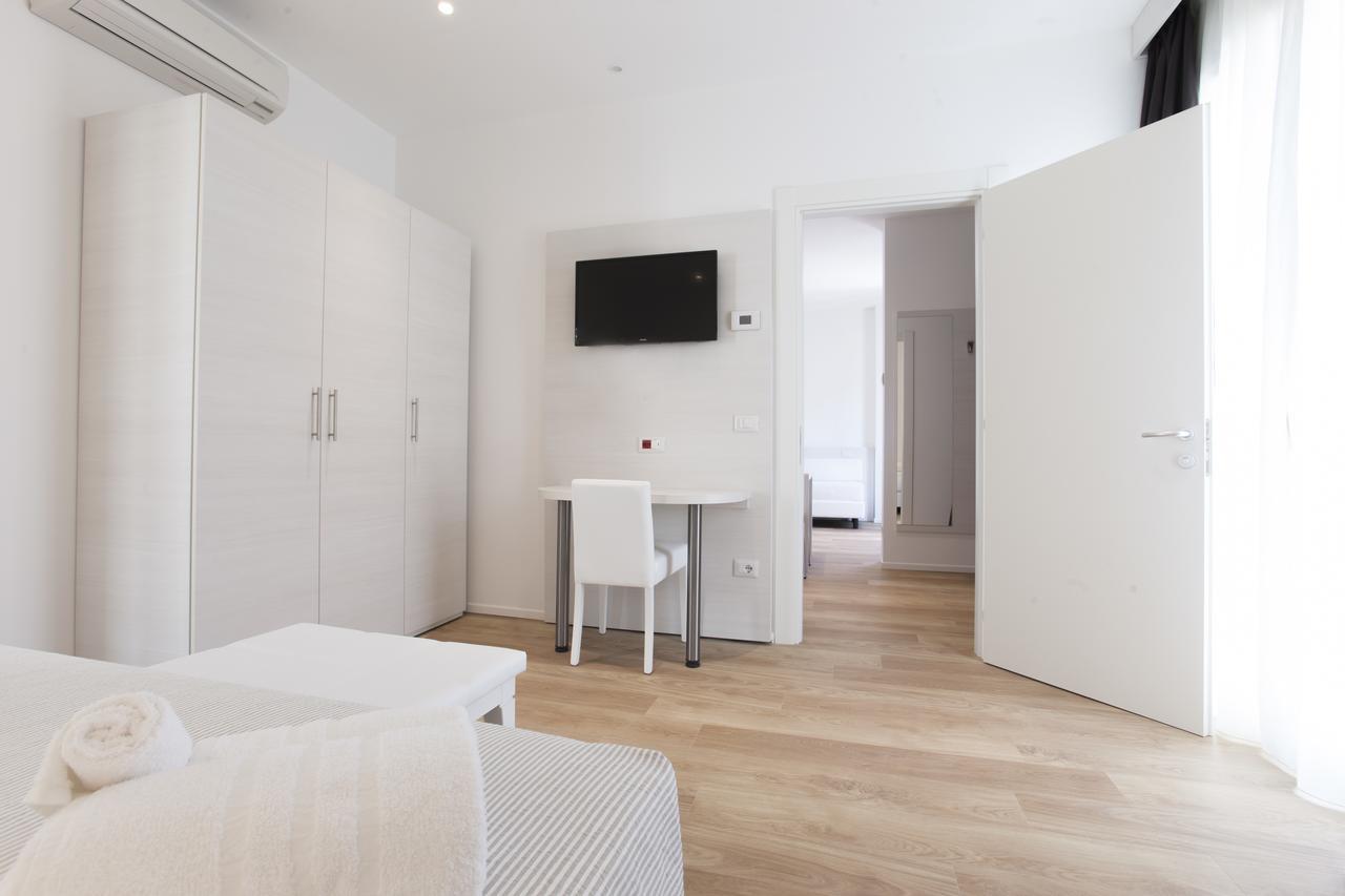 Hotel Houston Suites Rimini Extérieur photo