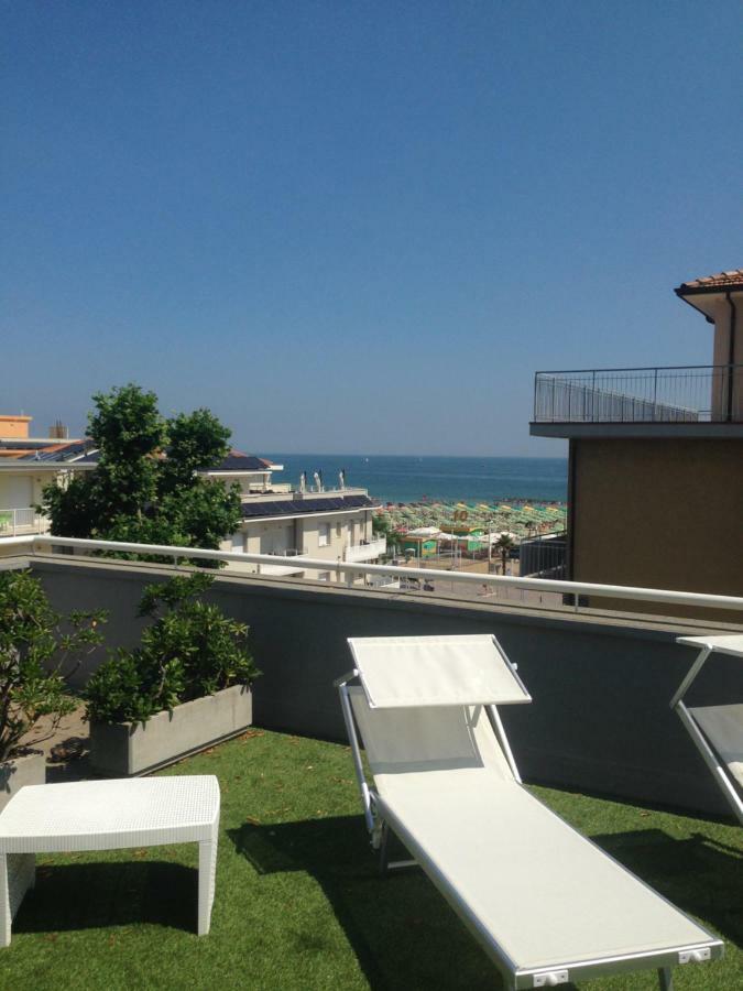 Hotel Houston Suites Rimini Extérieur photo